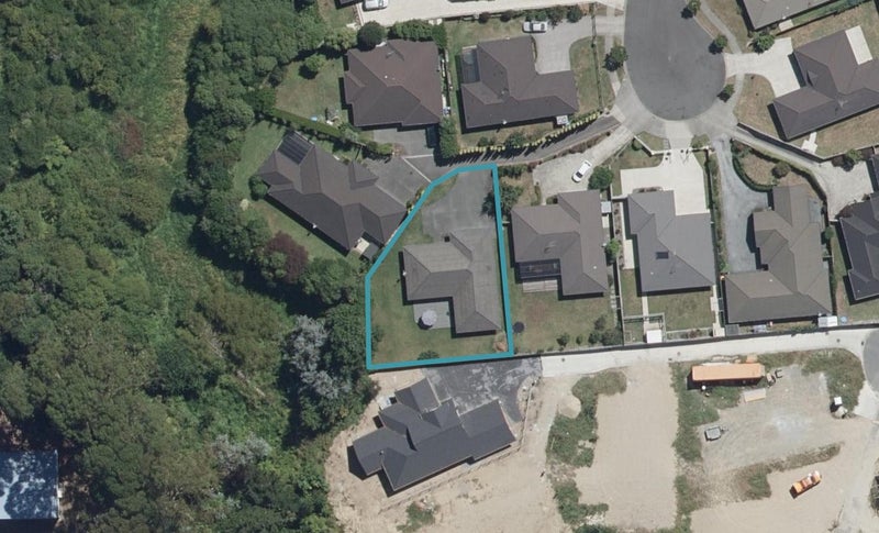 16 Millie Place, Huntington, Hamilton - Carousel 1