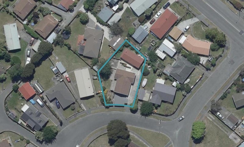 4 Bolero Place, Parklands, Christchurch - Carousel 1