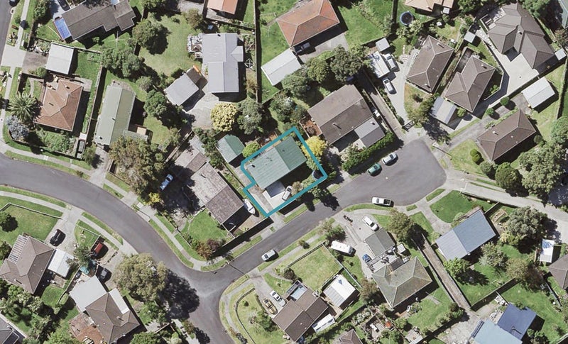 4 Pauline Place, Bucklands Beach, Auckland - Carousel 1