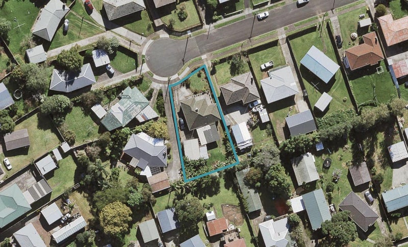 20 Toatoa Place, Mangere Bridge, Auckland - Carousel 1