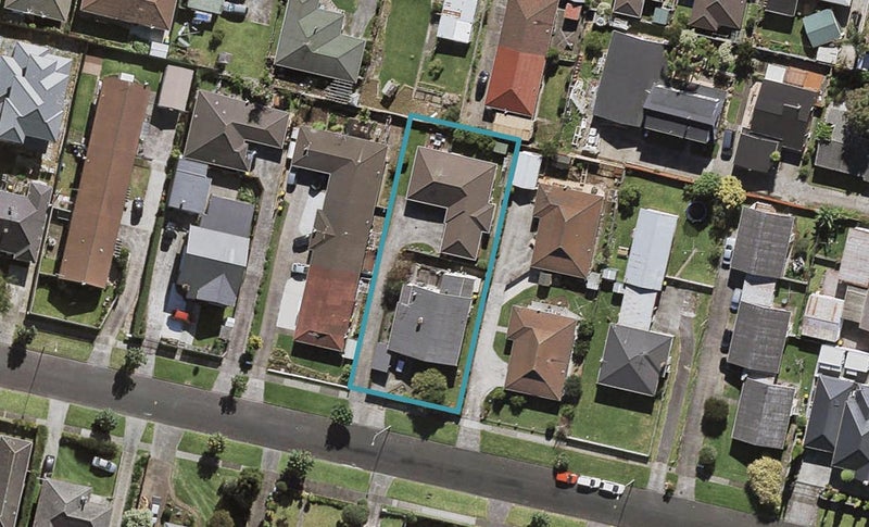 2/12 Paton Avenue, Papatoetoe, Auckland - Carousel 1
