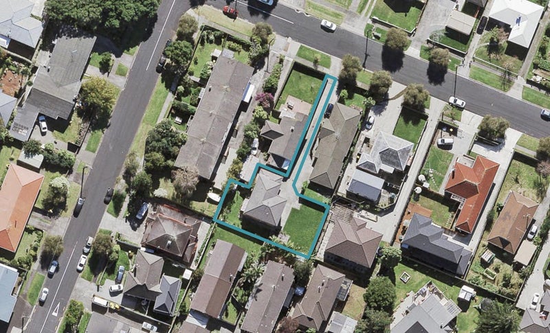 50B Miro Street, New Lynn, Auckland - Carousel 1