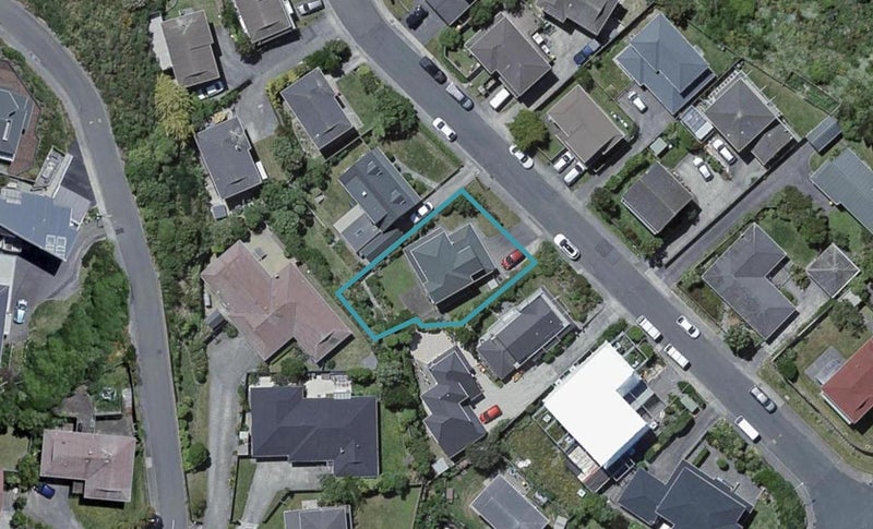 7 Shastri Terrace, Khandallah, Wellington - Carousel 1