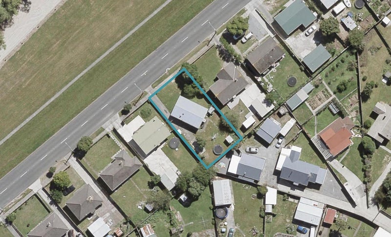 1222 Taita Drive, Taita, Lower Hutt - Carousel 1