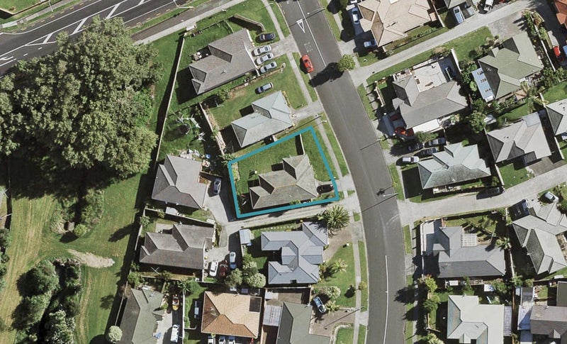 5 Glenveagh Park Drive, Weymouth, Auckland - Carousel 1