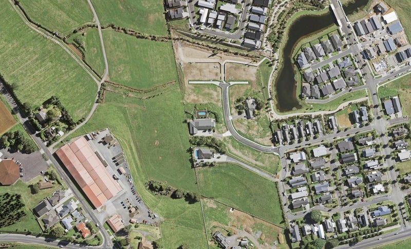 11 Sai Ridge Close, Pukekohe, Pukekohe - Carousel 1