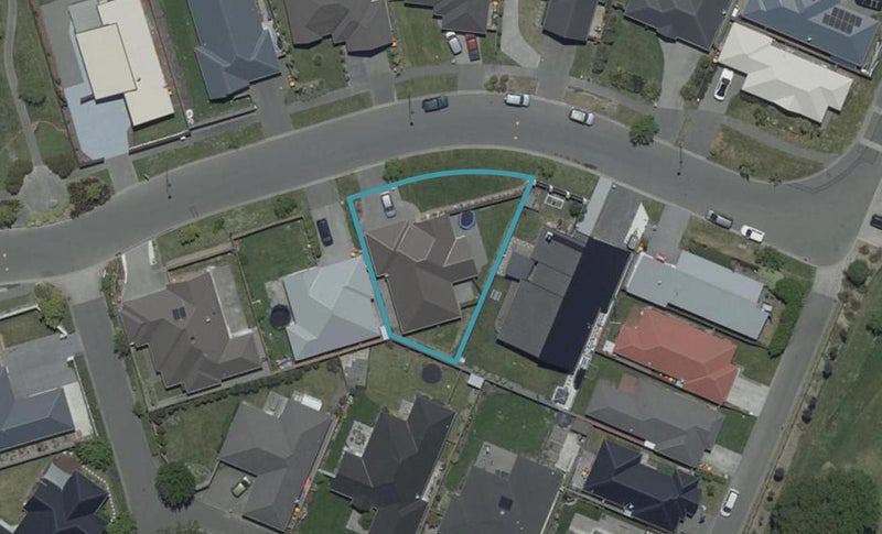 14 Little Oaks Drive, Yaldhurst, Christchurch - Carousel 1