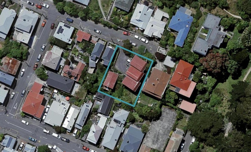 18 Stafford Street, Mount Victoria, Wellington - Carousel 1