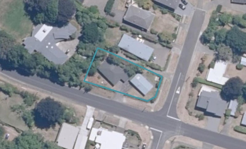 10 Matuku Street, Two Mile Bay, Taupo - Carousel 1