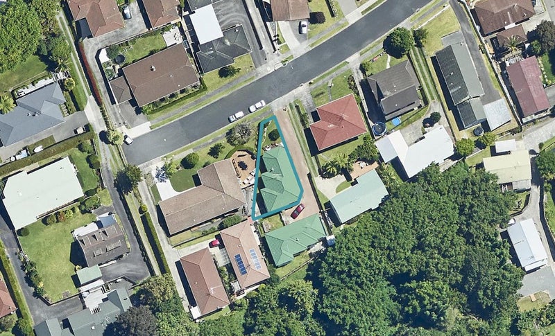 26A Heron Avenue East, Matua, Tauranga - Carousel 1