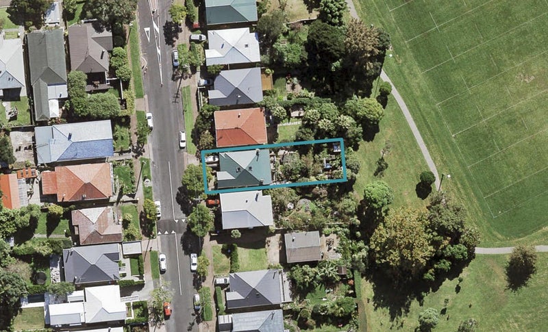 1/57 Dryden Street, Grey Lynn, Auckland - Carousel 1