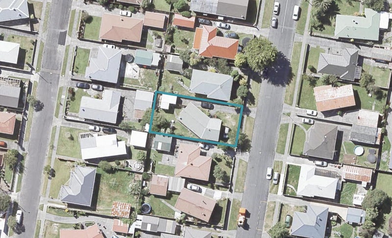 43 Meremere Street, Wainuiomata, Lower Hutt - Carousel 1