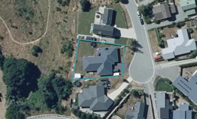 14 Redfern Terrace, Arthurs Point, Queenstown - Carousel 1