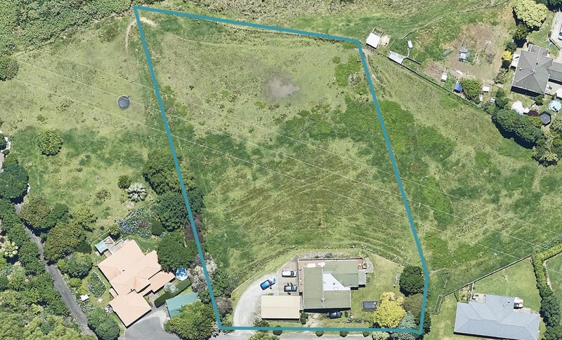 9 Beech Court, Welcome Bay, Tauranga - Carousel 1