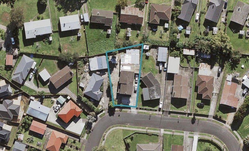40 Convair Crescent, Mangere, Auckland - Carousel 1