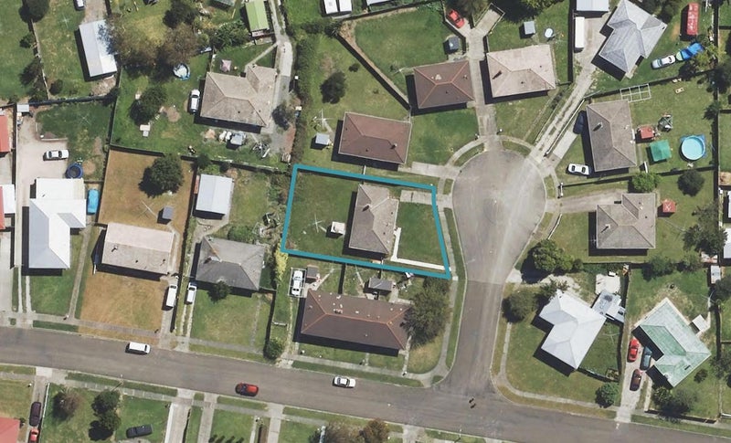 4 Boyle Place, Outer Kaiti, Gisborne - Carousel 1