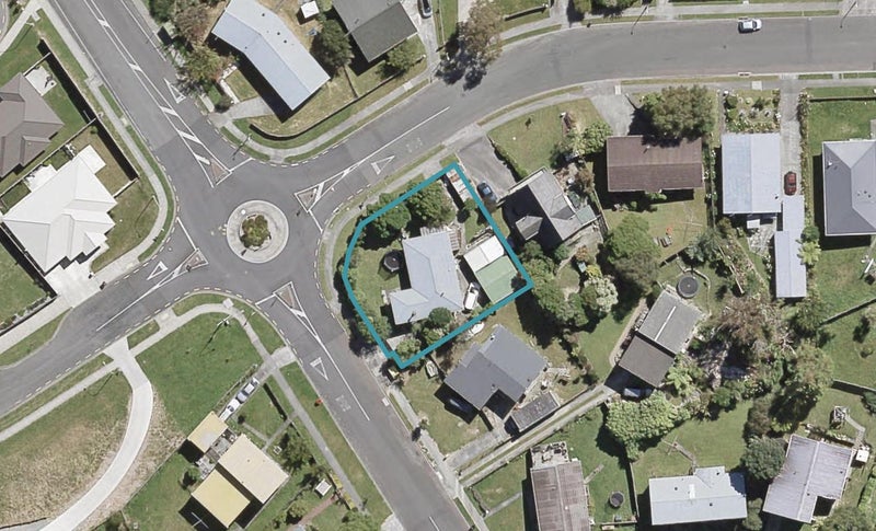 124 Norana Road, Timberlea, Upper Hutt - Carousel 1