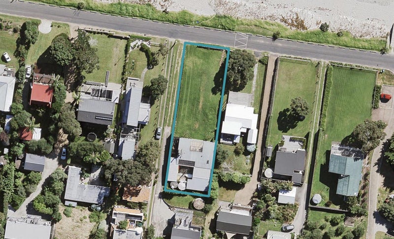 109 The Strand, Onetangi, Waiheke Island - Carousel 1