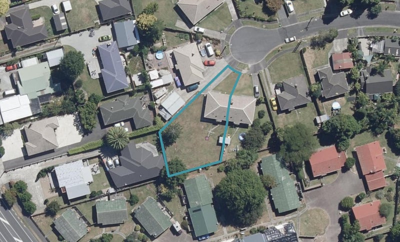 12 Watts Crescent, Hamilton East, Hamilton - Carousel 1
