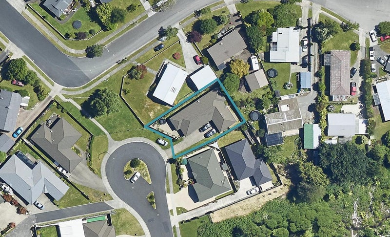 33 McCahon Drive, Pukehangi, Rotorua - Carousel 1