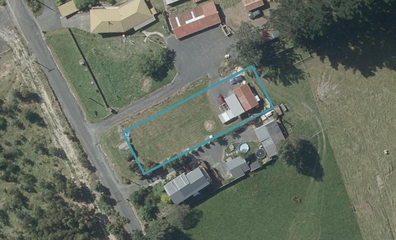 25 Church Hill Road, Green Island, Dunedin - Carousel 1