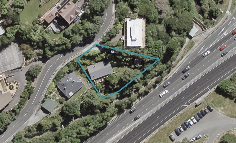 4 Hill Road, Belmont, Lower Hutt - Carousel 1
