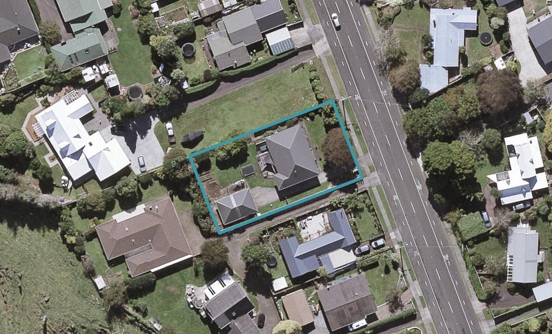 296 Mangorei Road, Merrilands, New Plymouth - Carousel 1