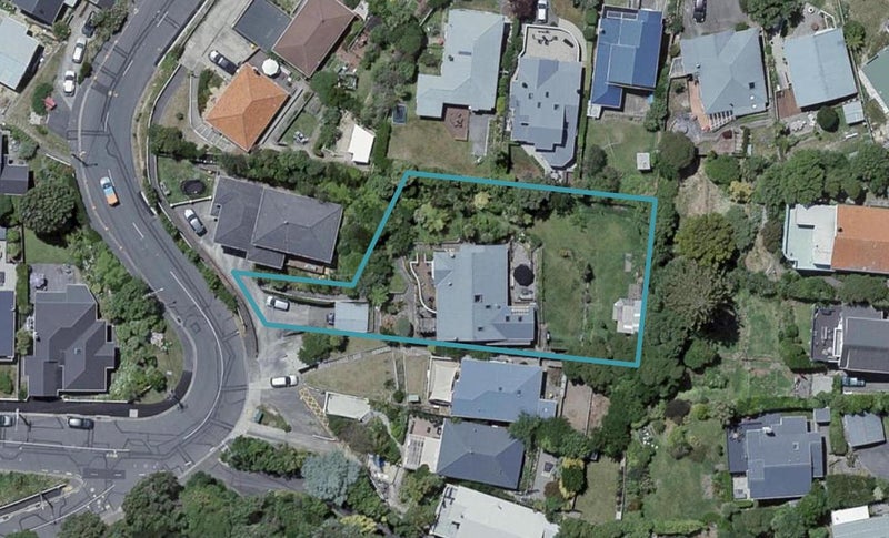 16 Awa Road, Miramar, Wellington - Carousel 1