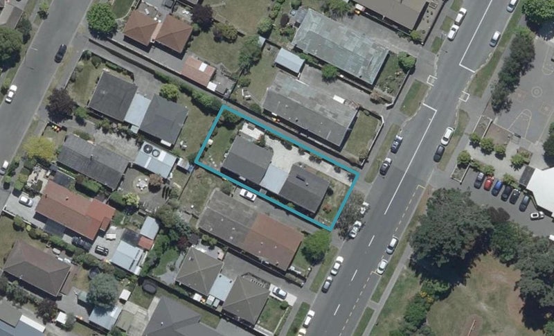 1/219 Queenspark Drive, Parklands, Christchurch - Carousel 1