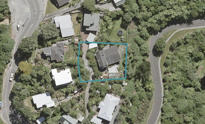 2A Akatea Road, Korokoro, Lower Hutt - Carousel 1