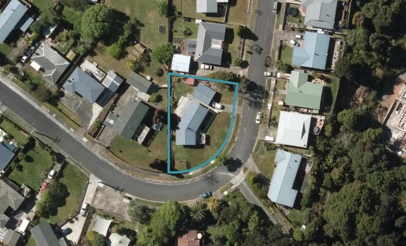 17 Kohe Street, Parahaki, Whangarei - Carousel 1