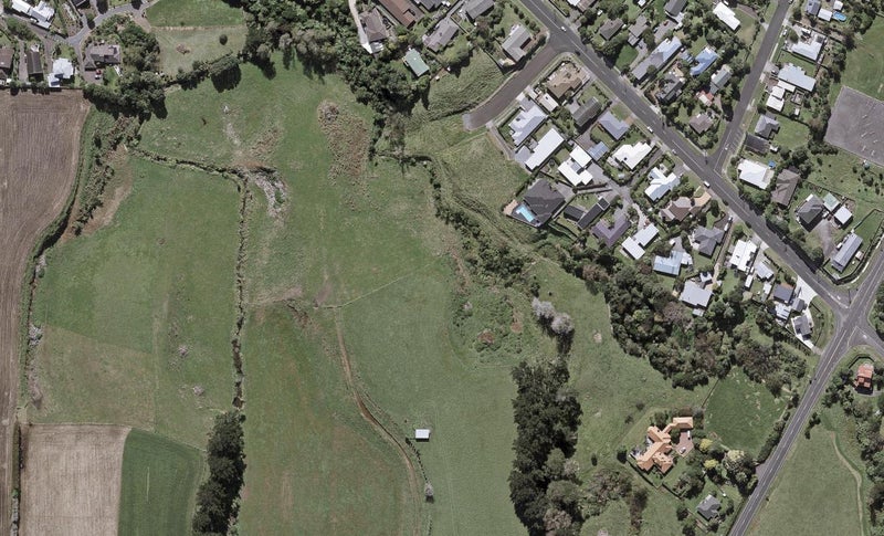 13 Cunningham Lane, Kaitake, New Plymouth - Carousel 1