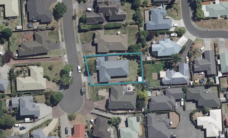 7 Chapel Hill, Rototuna, Hamilton - Carousel 1