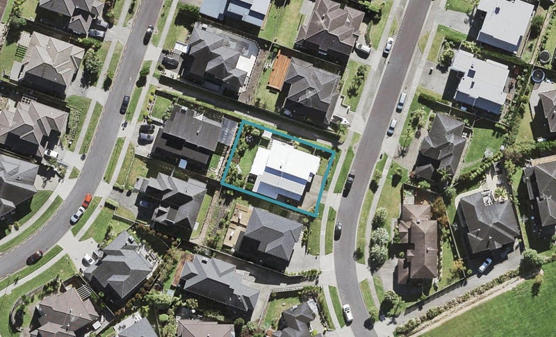 17 Wye Oak Drive, Schnapper Rock, Auckland - Carousel 1
