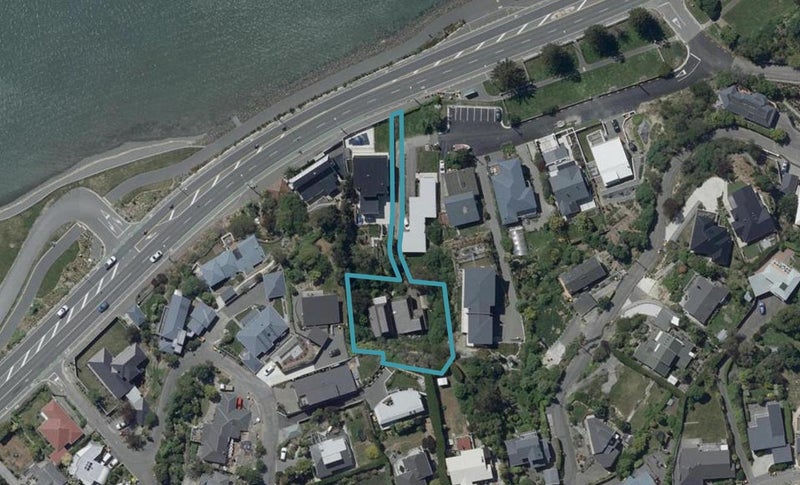 38A Main Road, Mount Pleasant, Christchurch - Carousel 1