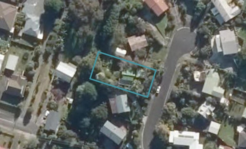15 Handley Place, Onerahi, Whangarei - Carousel 1