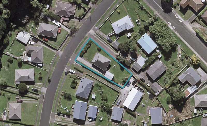 47 Glenpark Avenue, Frankleigh Park, New Plymouth - Carousel 1