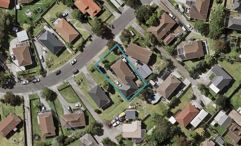 37 Santiago Crescent, Unsworth Heights, Auckland - Carousel 1