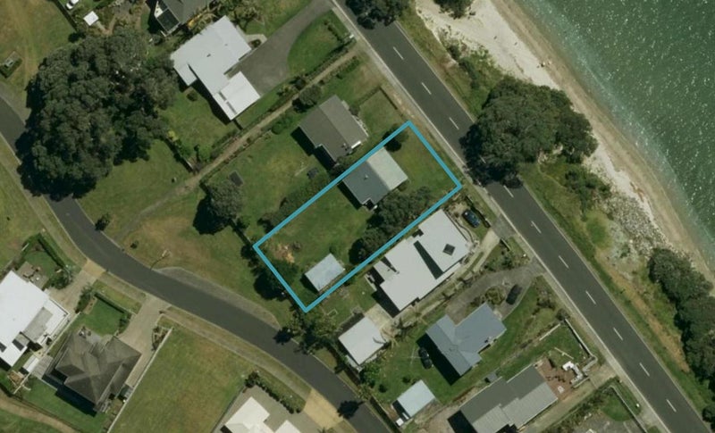 239 One Tree Point Road, One Tree Point - Carousel 1