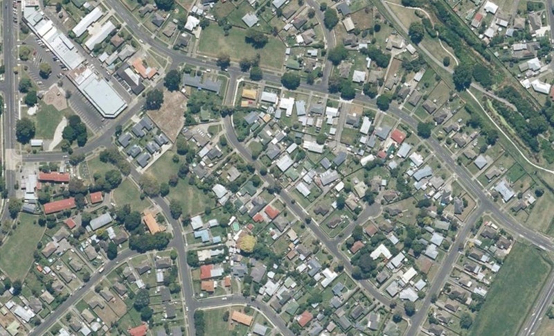 10 Wordsworth Crescent, Maraenui, Napier - Carousel 1