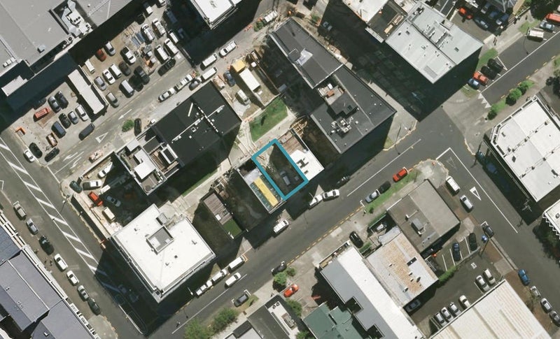 2/11 Crummer Road, Grey Lynn, Auckland - Carousel 1