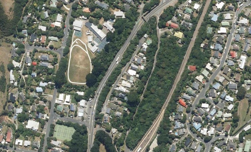7 Te Motu Road, Pukerua Bay, Porirua - Carousel 1