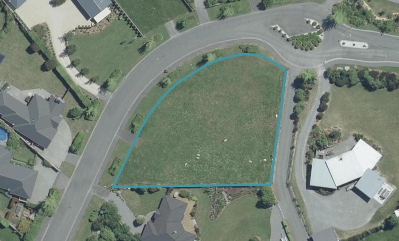 14 Willowside Place, Amberley, Amberley - Carousel 1