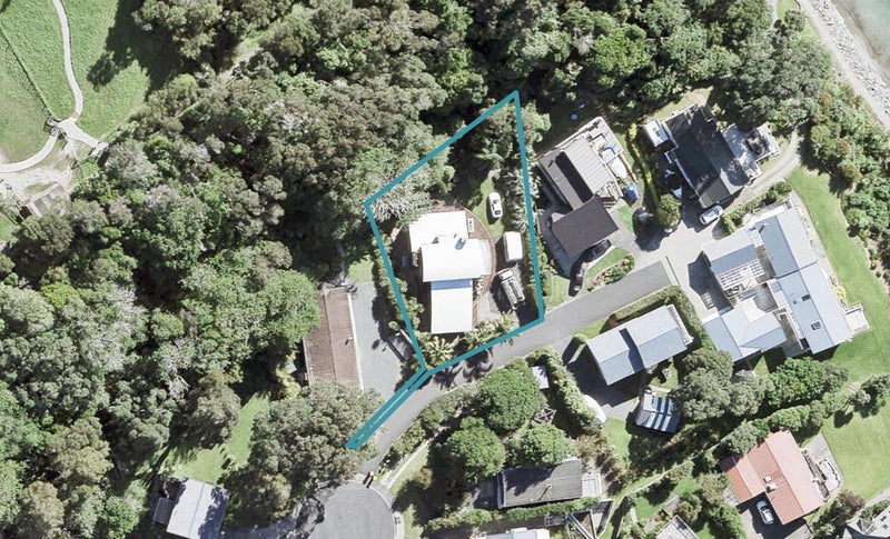 9 The Glade, Algies Bay, Warkworth - Carousel 1