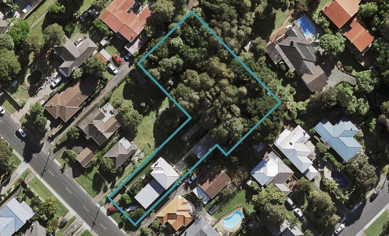 41 Hillcrest Avenue, Hillcrest, Auckland - Carousel 1