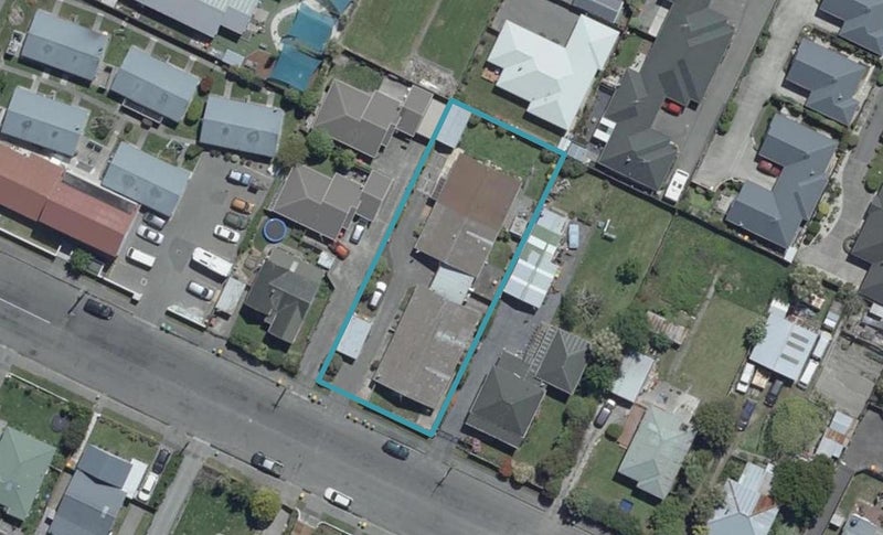 2/7 Donegal Street, Belfast, Christchurch - Carousel 1