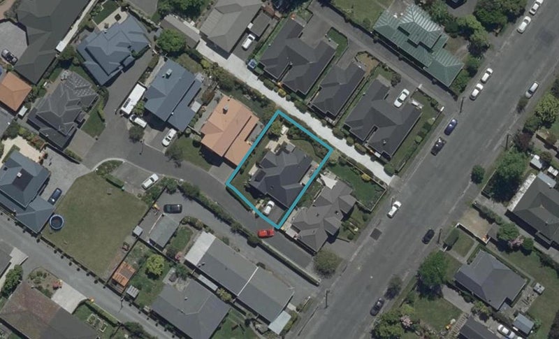 2 Kemp Lane, Papanui, Christchurch - Carousel 1