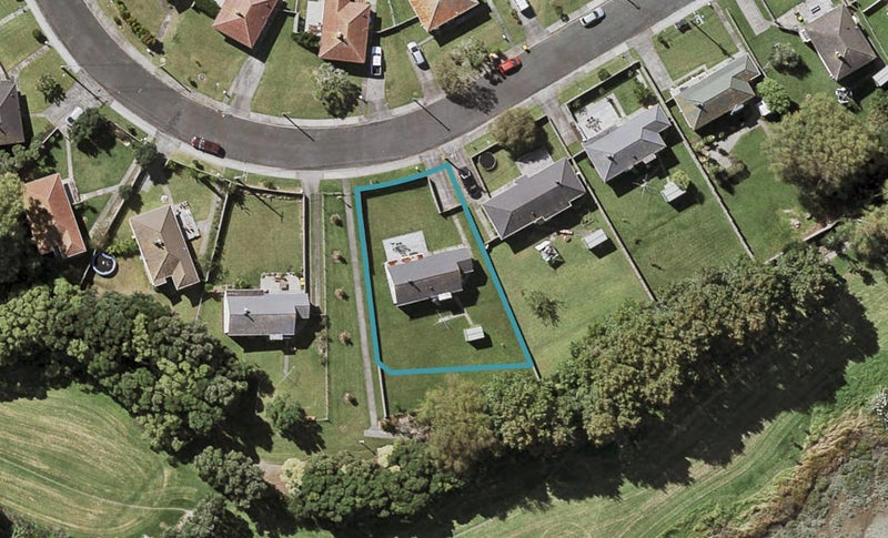 47 Plymouth Crescent, Bayswater, Auckland - Carousel 1