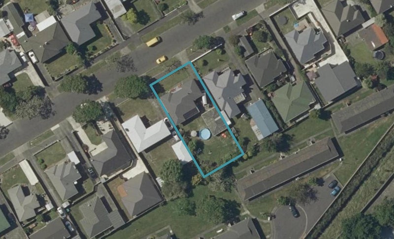 24 Aberdeen Avenue, Takaro, Palmerston North - Carousel 1