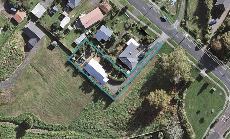 55 Awaroa Road, Helensville, Helensville - Carousel 1